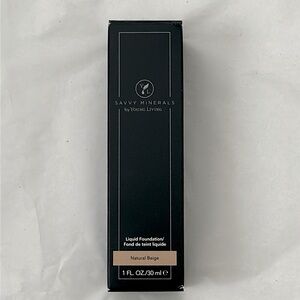 Savvy Minerals Liquid Foundation NIB Natural Beige